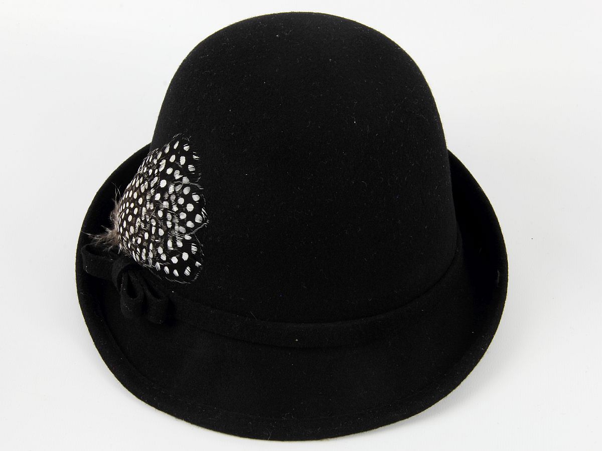 Feather cloche hat Clearance