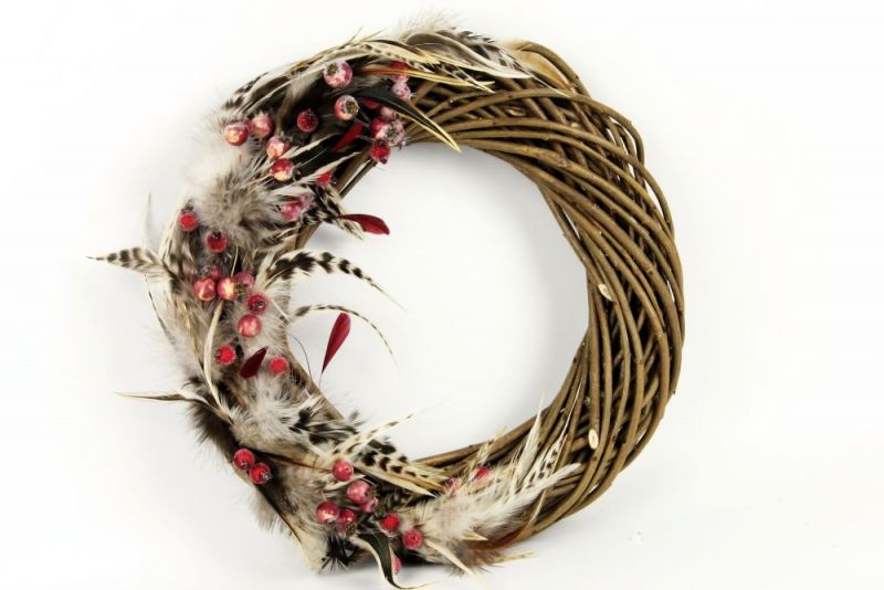 Winter Berry Feather Wreath 1