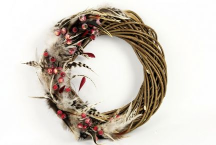 Winter Berry Feather Wreath